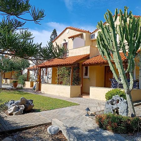 פלקסטרון Villa Amalia מראה חיצוני תמונה